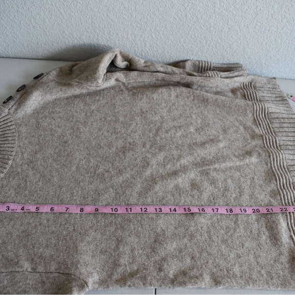 by Anthropologie Womens Tan/Brown Margarita Button Shoulder Tunic Sweater XSmall - Picture 10 of 11